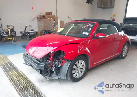 2017 Volkswagen Beetle #Pinkbeetle/1.8T Classic/1.8T S/1.8T Se/1.8T Sel z USA, uszkodzony, nr VIN 3VW517AT4HM824092